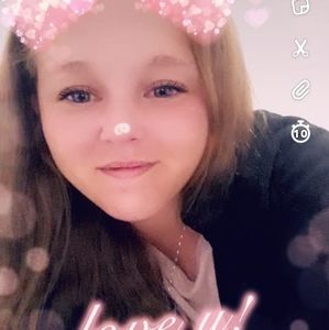 Meet your Posher, Hayley